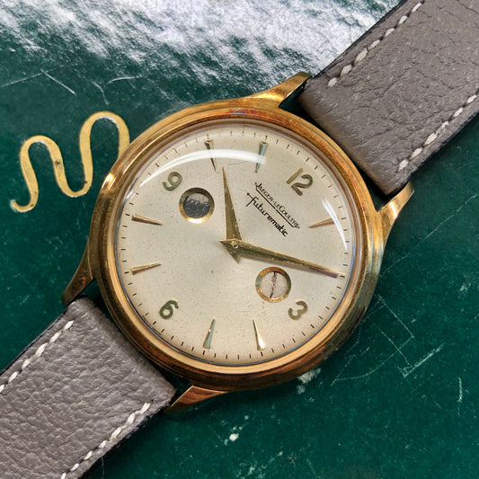 1950s Jaeger LeCoultre Futurematic E502 Porthole 18K Yellow Gold Automatic Wristwatch with Box