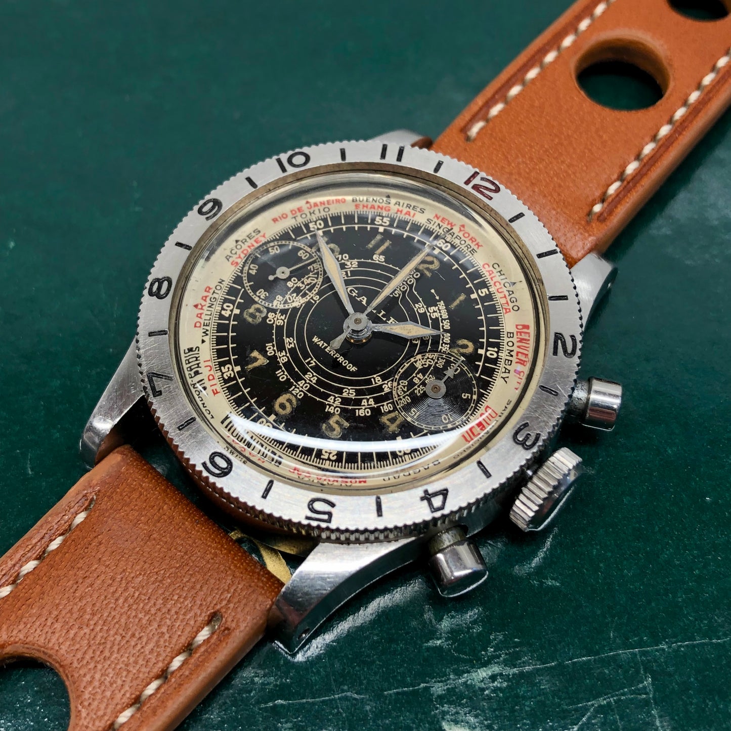 1940s Gallet Flying Officer Truman Black Dial Steel Clamshell Chronograph Valjoux 150 Wristwatch - HASHTAGWATCHCO