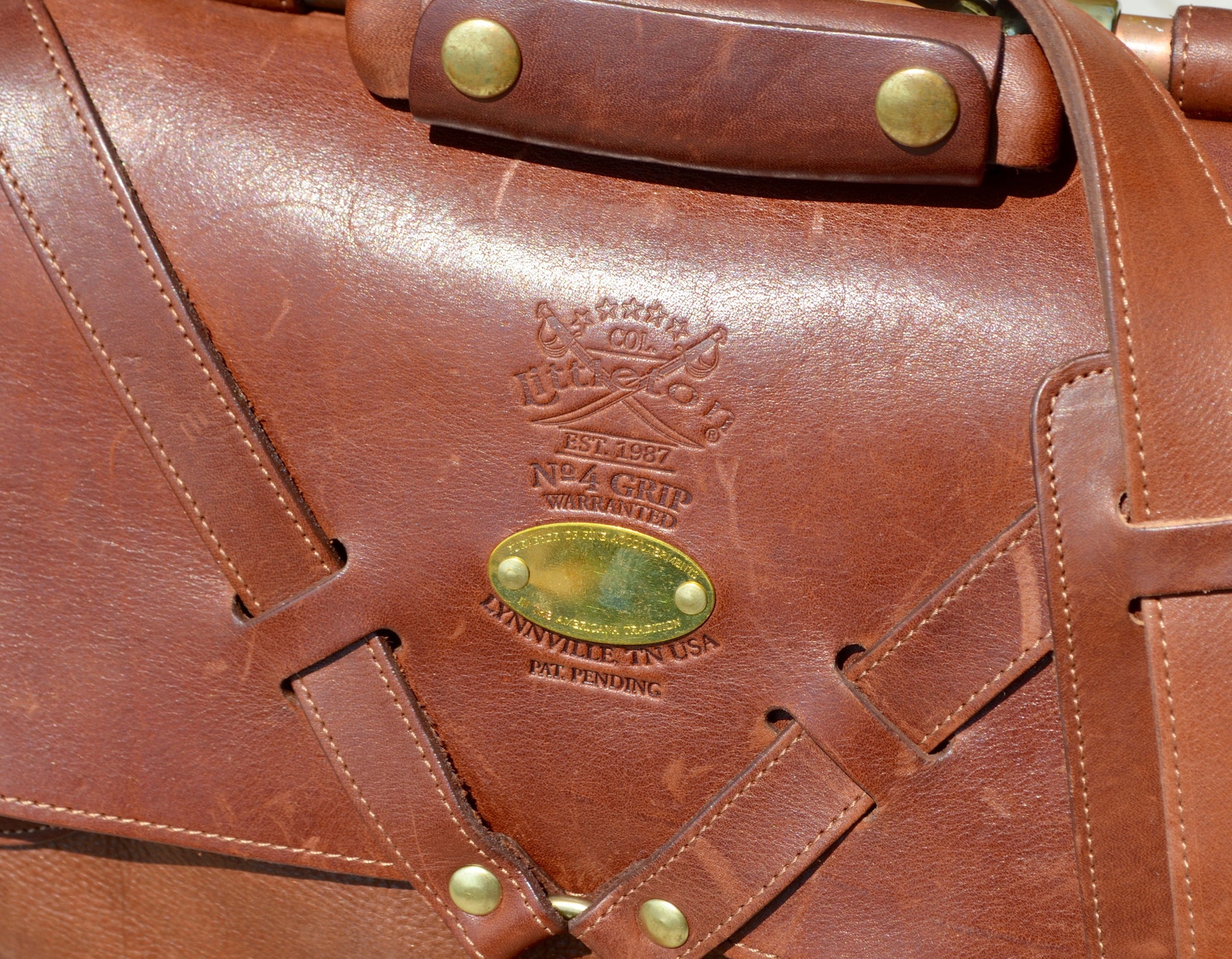 Col. Littleton No. 4 Grip Vintage Brown Leather Large Travel